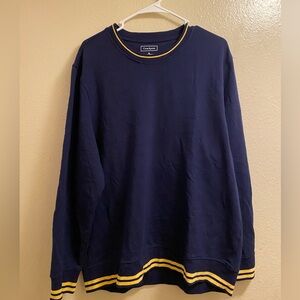 B34 - Club Room Women Navy Sweater sz XL